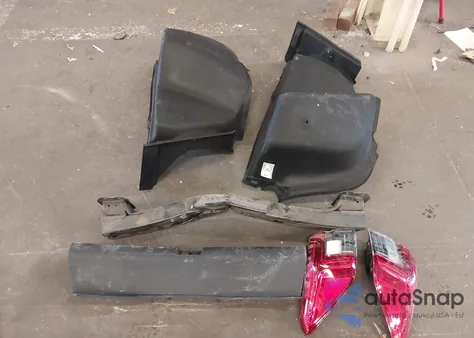 2023 Honda Civic Sport z USA, uszkodzony, nr VIN 2HGFE2F54PH509056